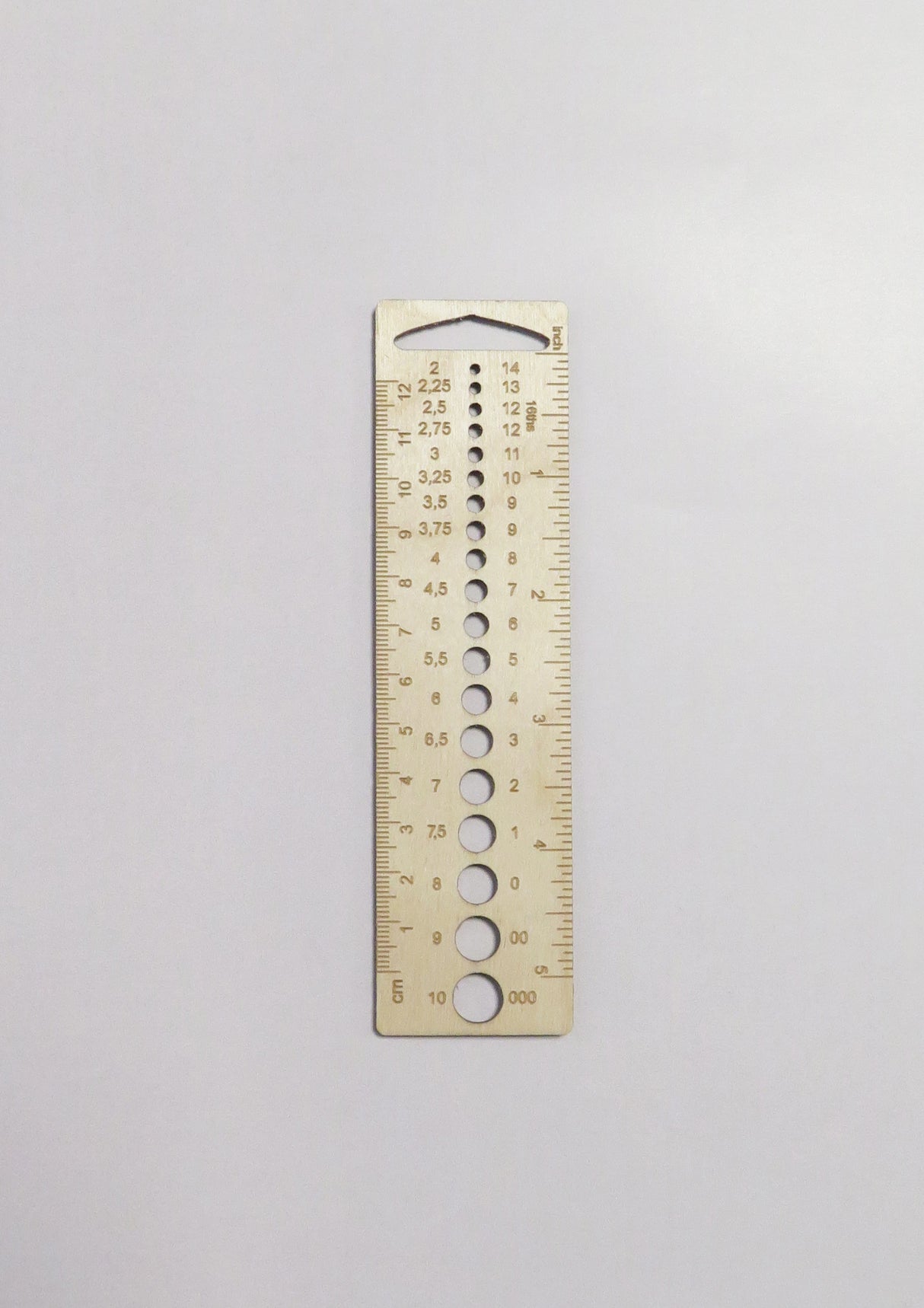 Wooden measuring tape - 12 cm