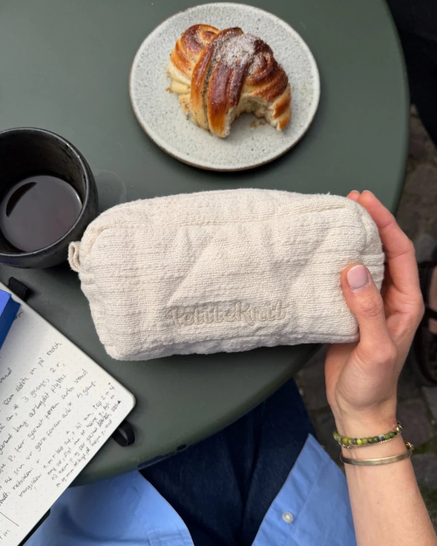 PetiteKnit - Knitter's Tool Clutch - Cloud