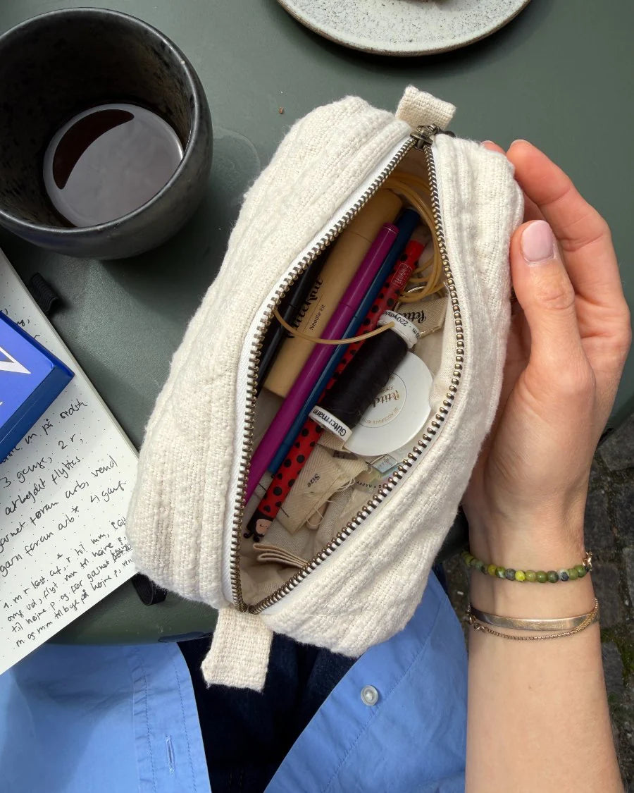 PetiteKnit - Knitter's Tool Clutch - Cloud