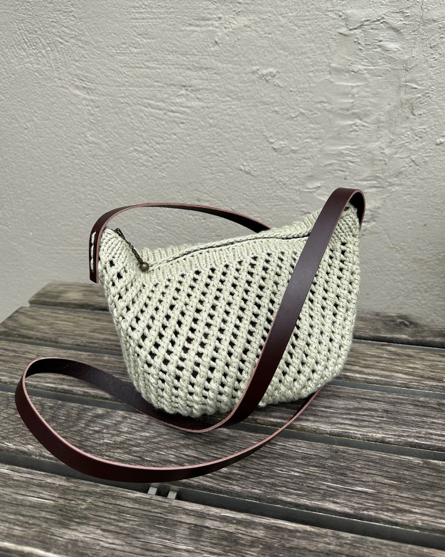 PetiteKnit - Leather strap for Florence bag