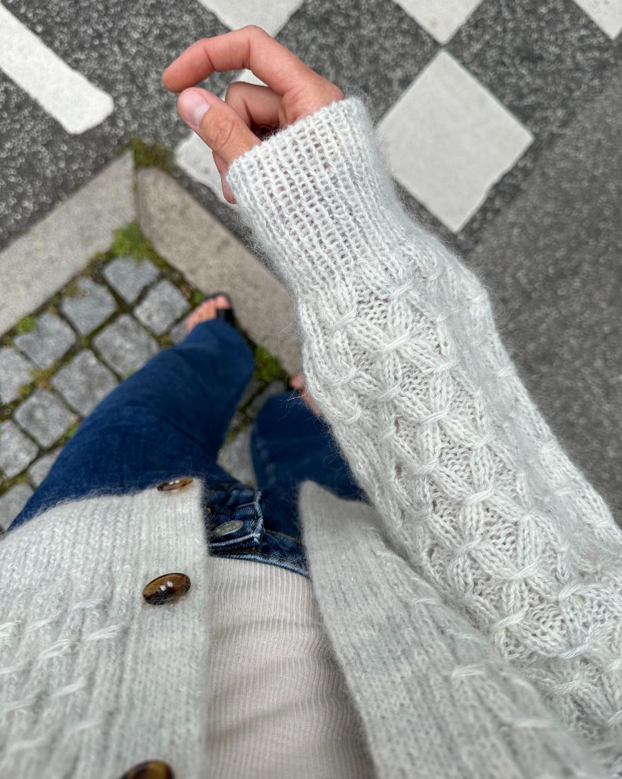 PetiteKnit - Jenny Jacket V-neck