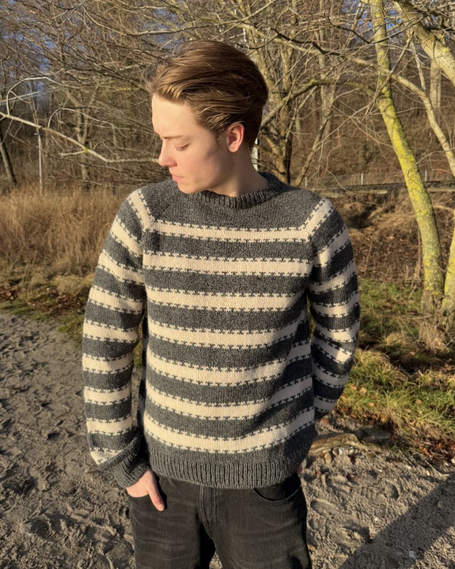 PetiteKnit - Key Sweater Man