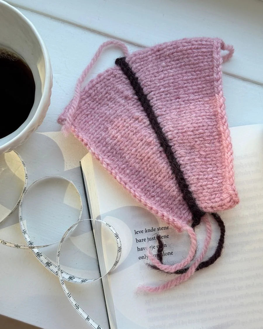 PetiteKnit - Linea Sweater