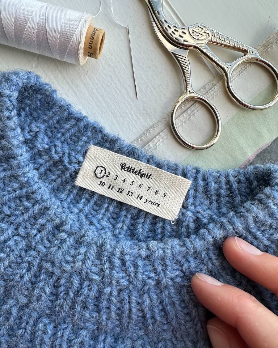 PetiteKnit - Made By Someone Who Loves Me