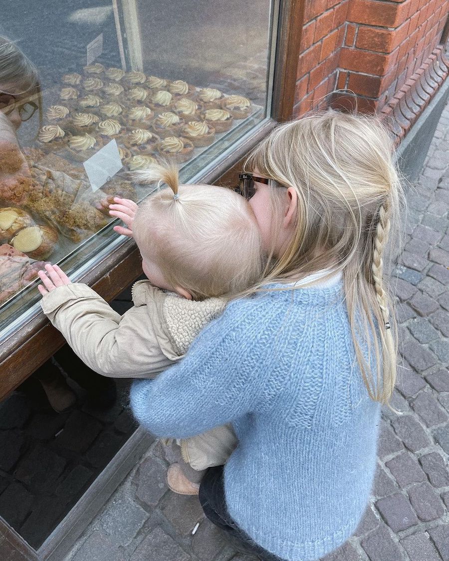 Sunday sweater junior