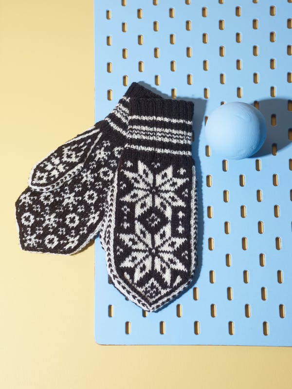 Rauma mönsterhäfte 361 Votter i 2 tr-gammelserie