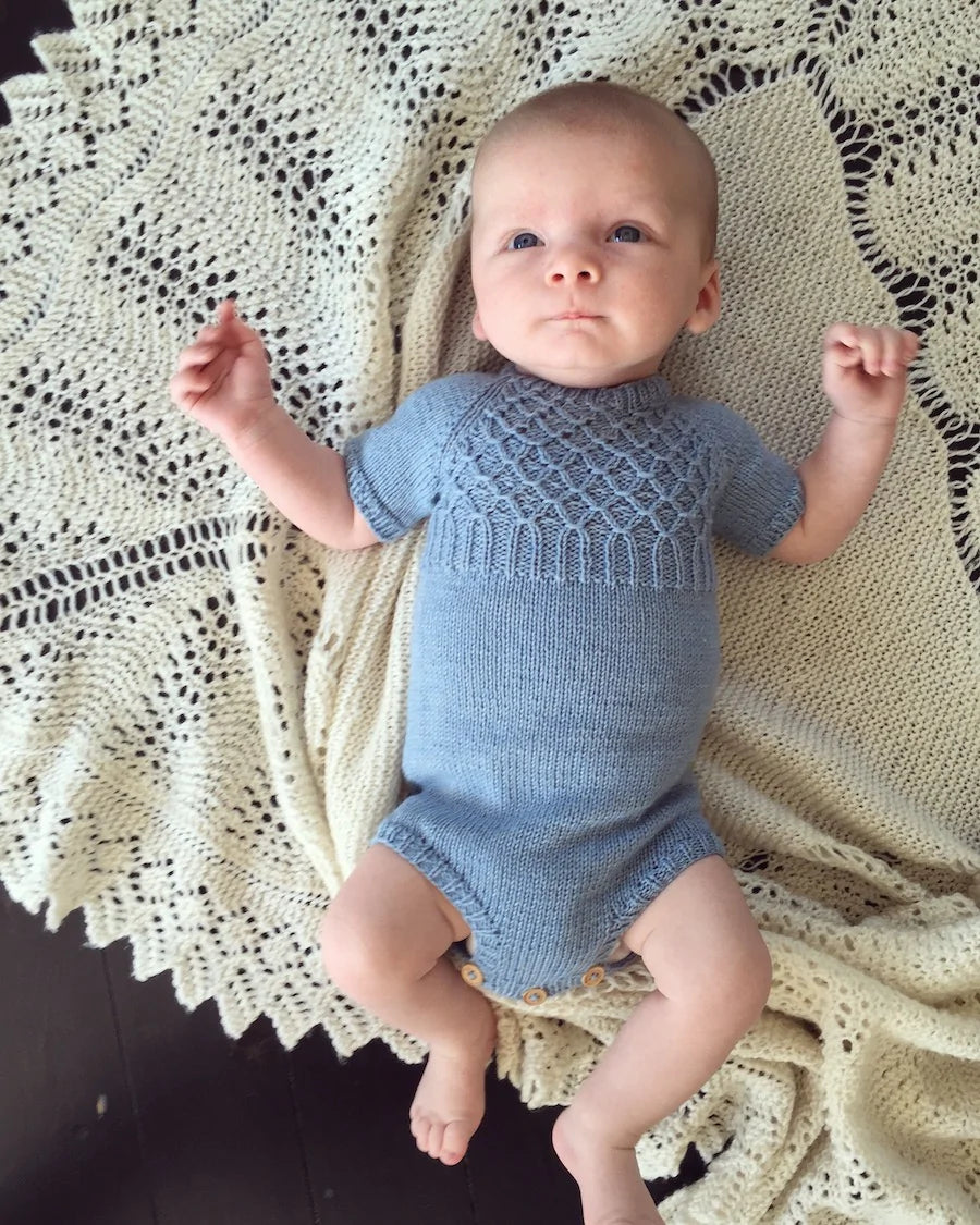 PetiteKnit - Millas sommardräkt