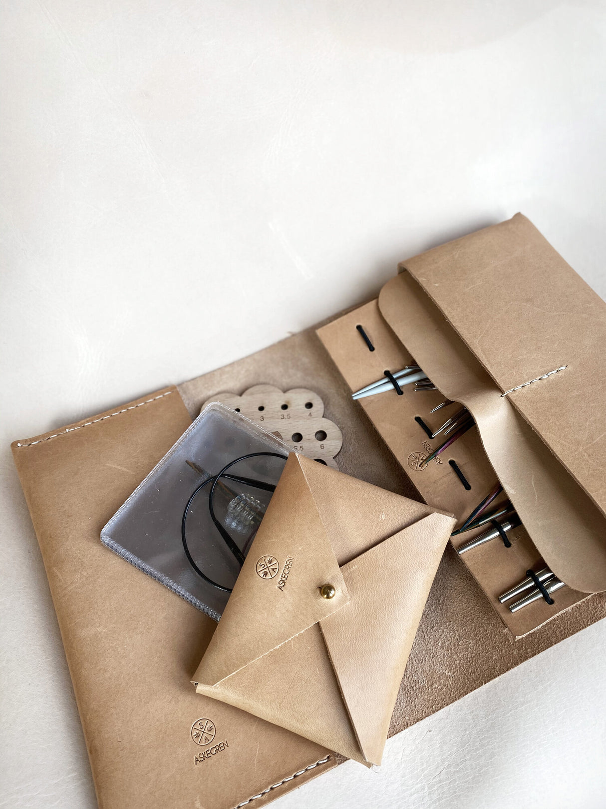 Ash branch - Large knitting case