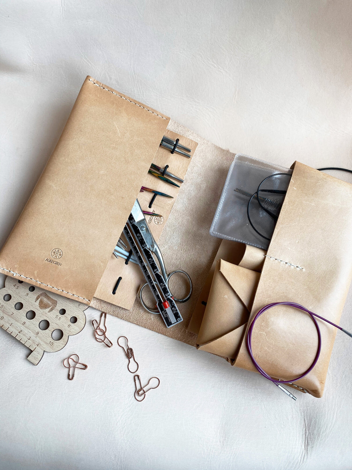 Ash branch - Large knitting case