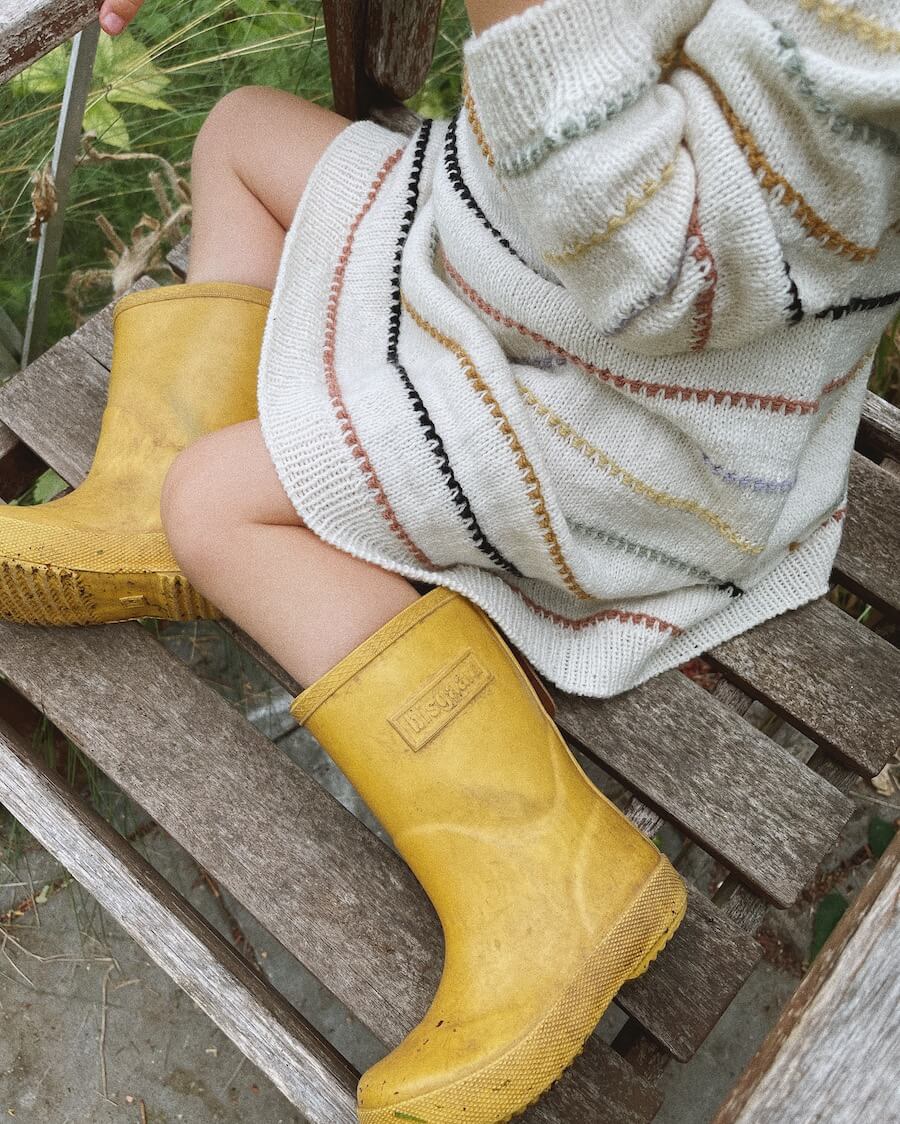 PetiteKnit - Festivalklänning