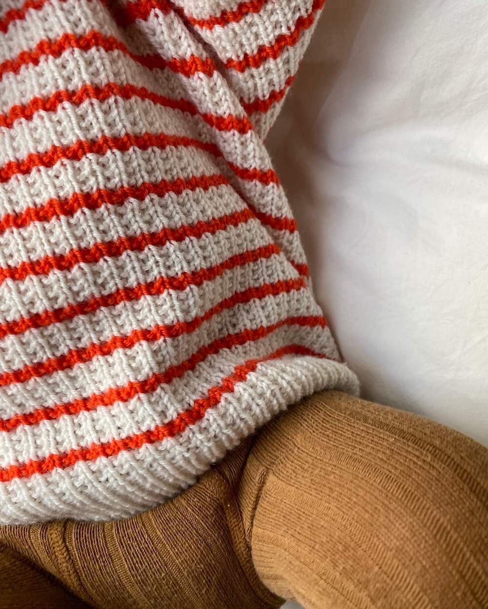 PetiteKnit - Friday Sweater Baby