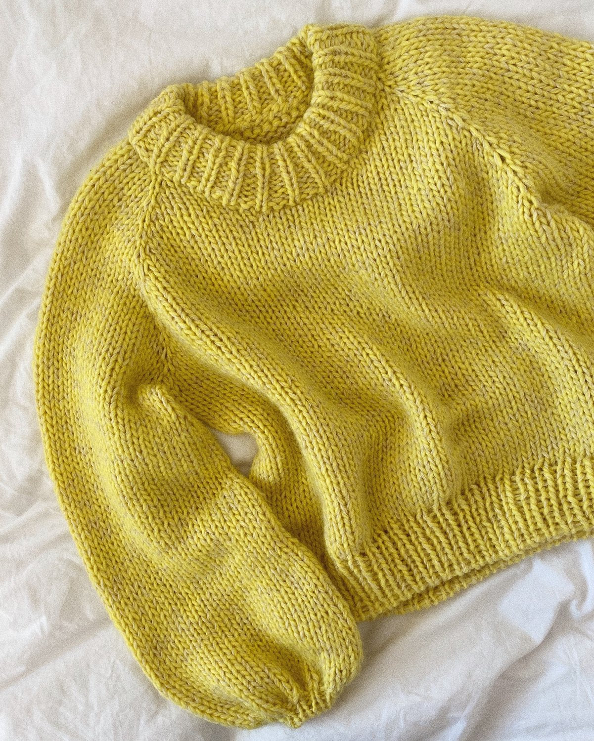 PetiteKnit - Holiday sweater