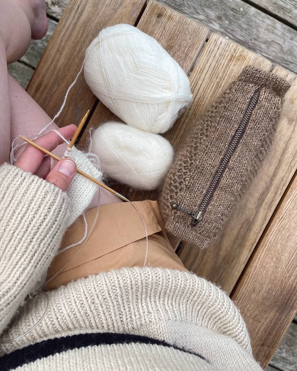 PetiteKnit - Honey clutch