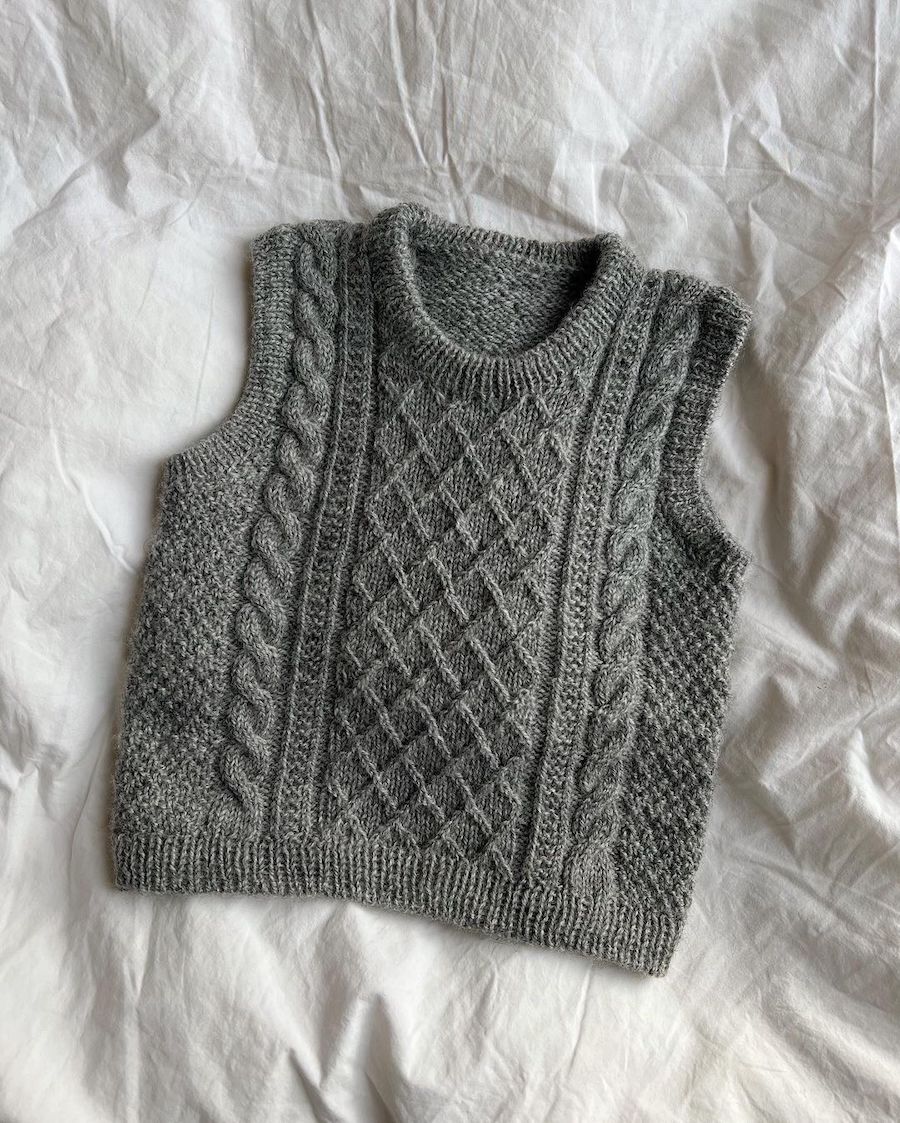 PetiteKnit - Moby slipover baby