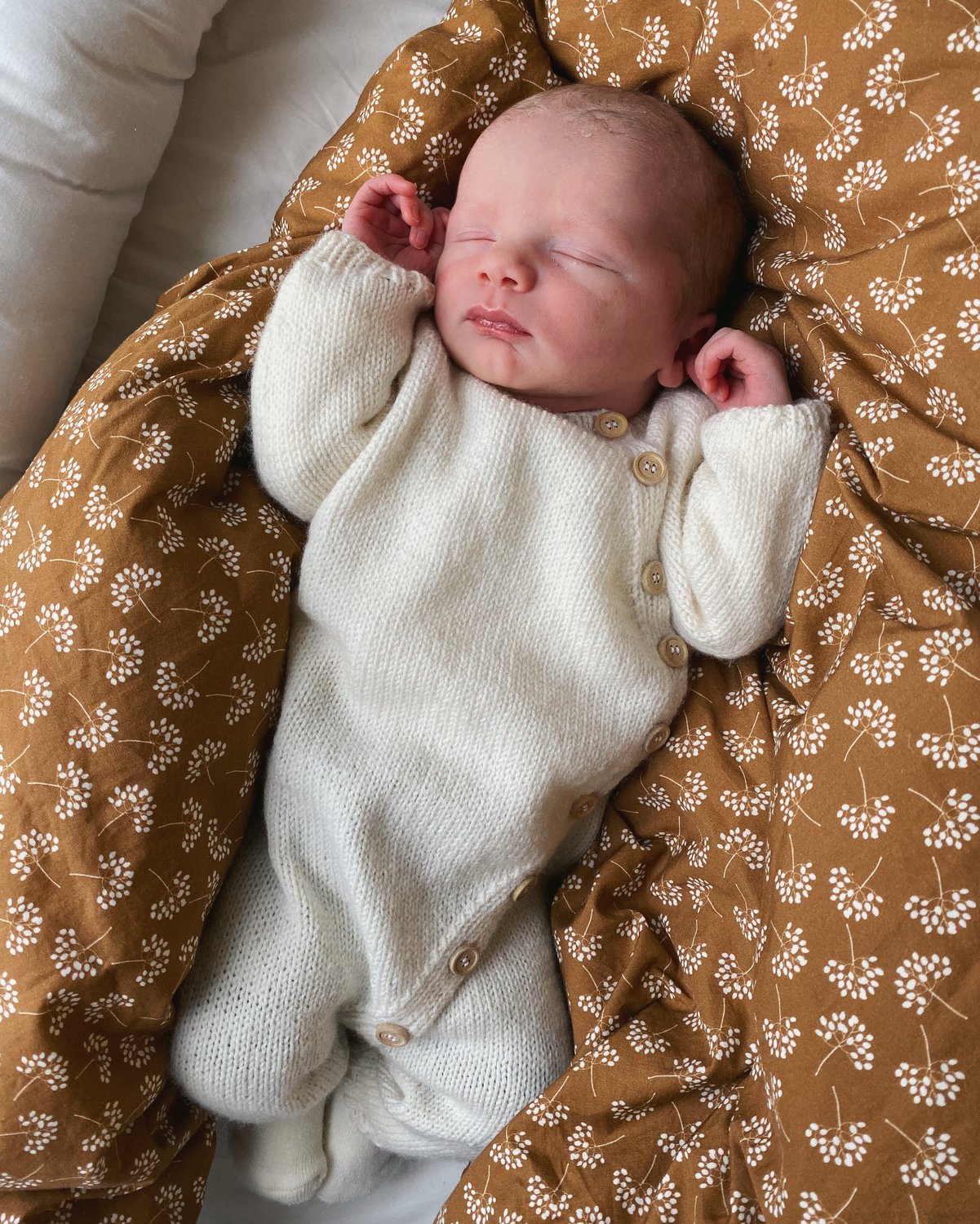 PetiteKnit - Monday suit