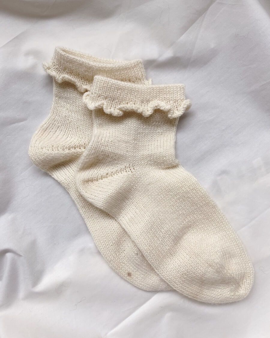 PetiteKnit - Ruffle socks
