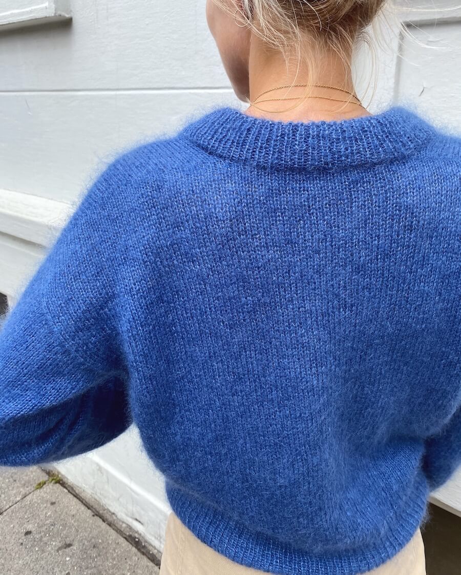 PetiteKnit - Stockholm sweater V-Neck