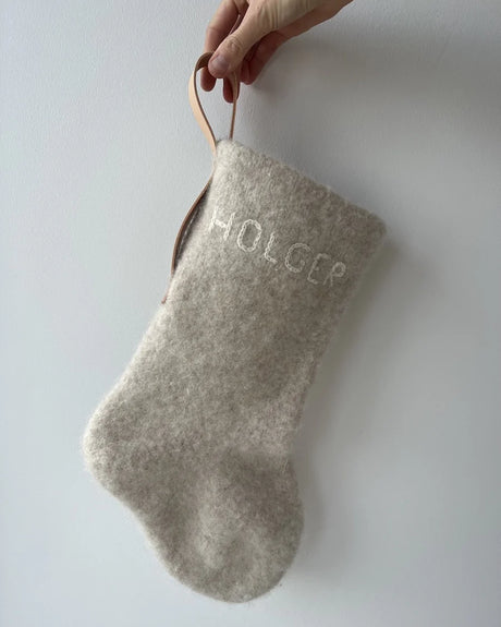 PetiteKnit - Leather strap for Christmas stocking - Natural
