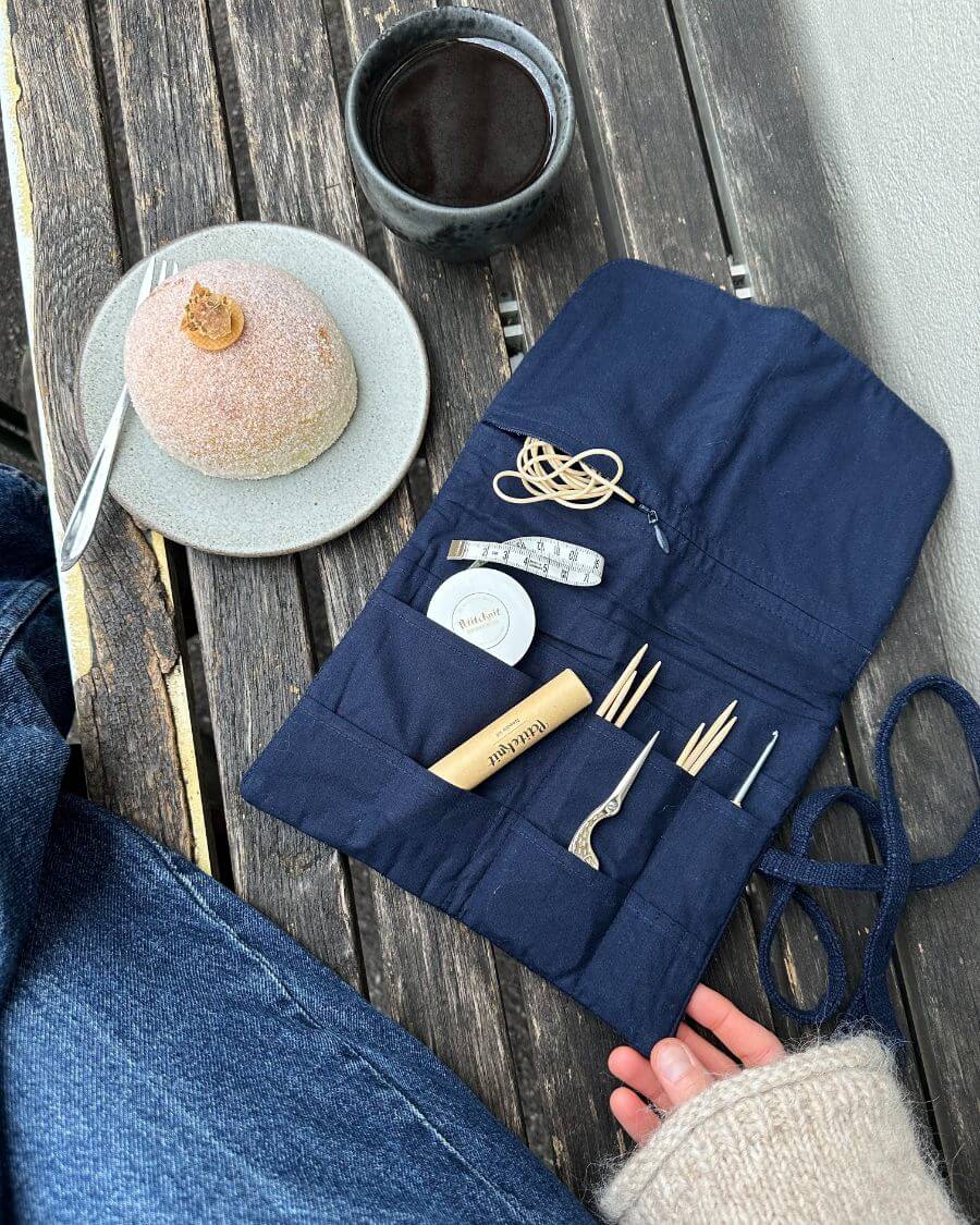 PetiteKnit - Knitter's Needle Case - To Go - Night Sky