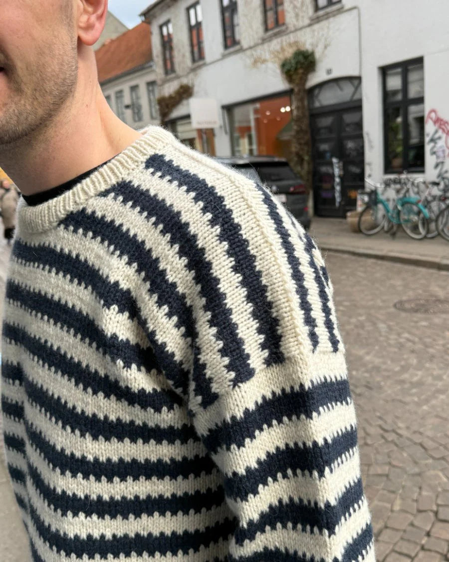 PetiteKnit - Otto Sweater Man