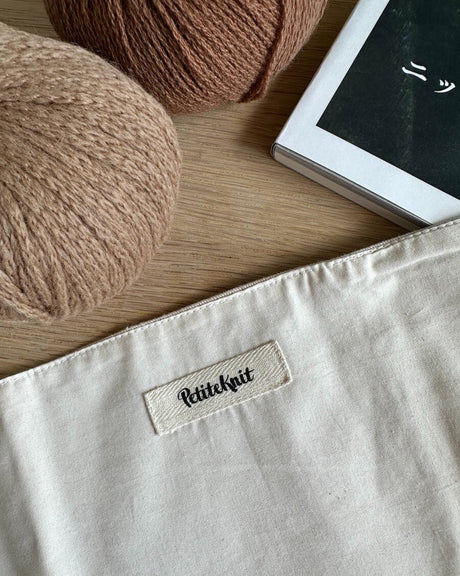 PetiteKnit - Knitter's Needle Case - Rundstickor