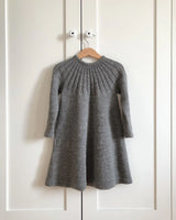 PetiteKnit - Sunday Klänning