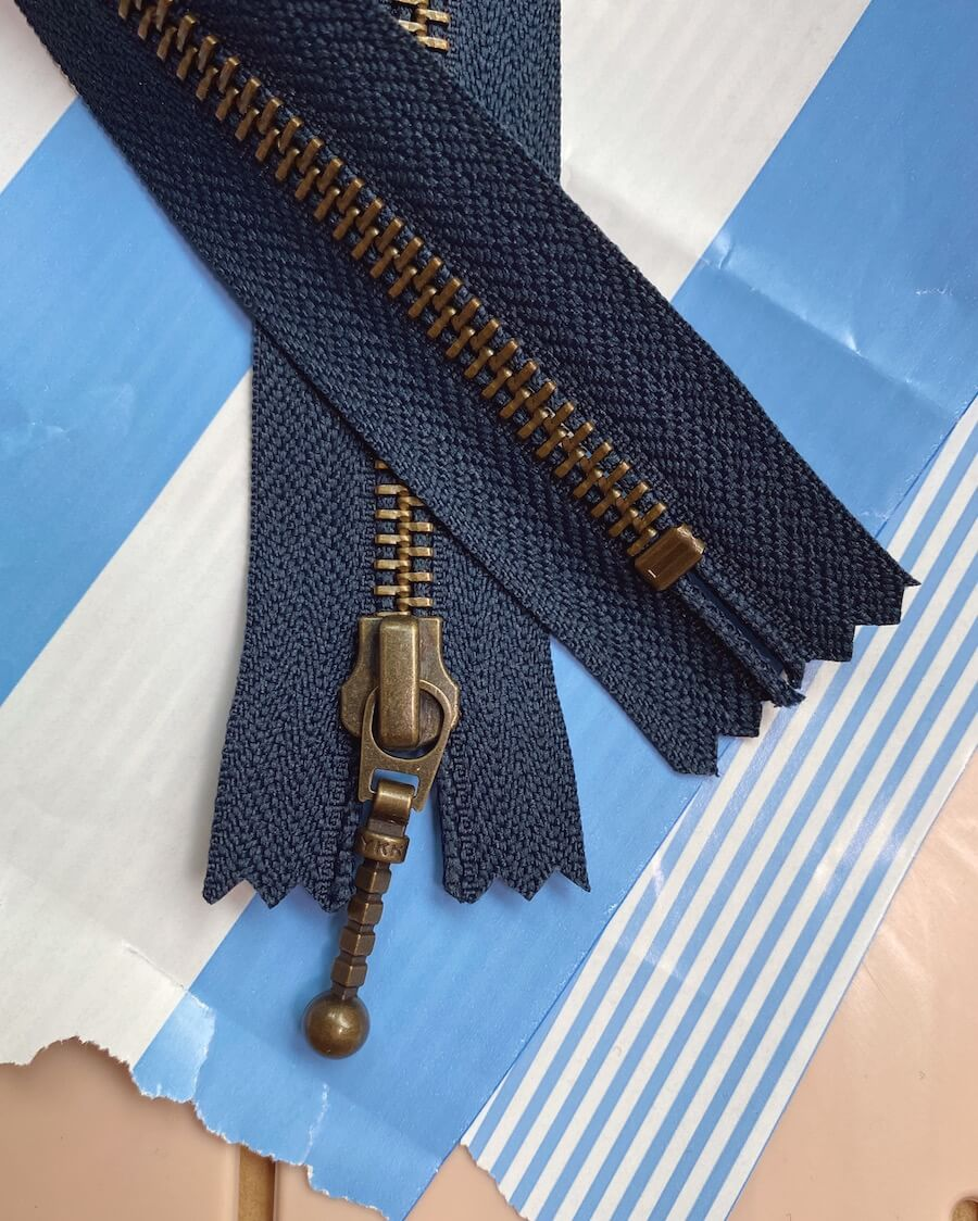 Petiteknits zipper - 35 cm