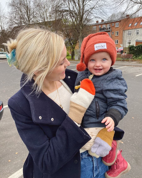 PetiteKnit - Oslo Hat - Christmas Edition