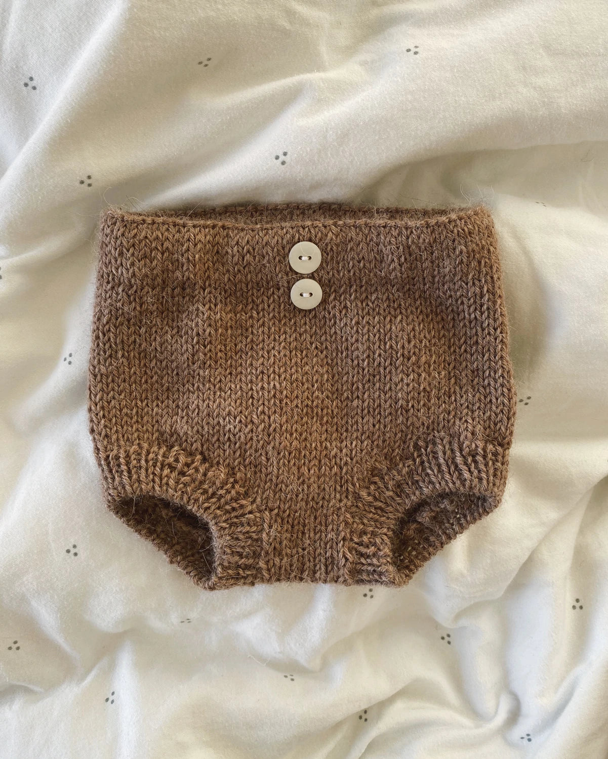 PetiteKnit - Elinor's diaper pants