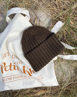 PetiteKnit – The hipster hat 