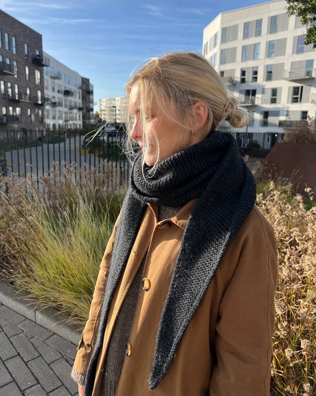 PetiteKnit - Sophie Shawl