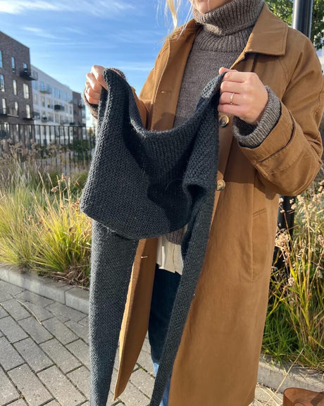 PetiteKnit - Sophie Shawl