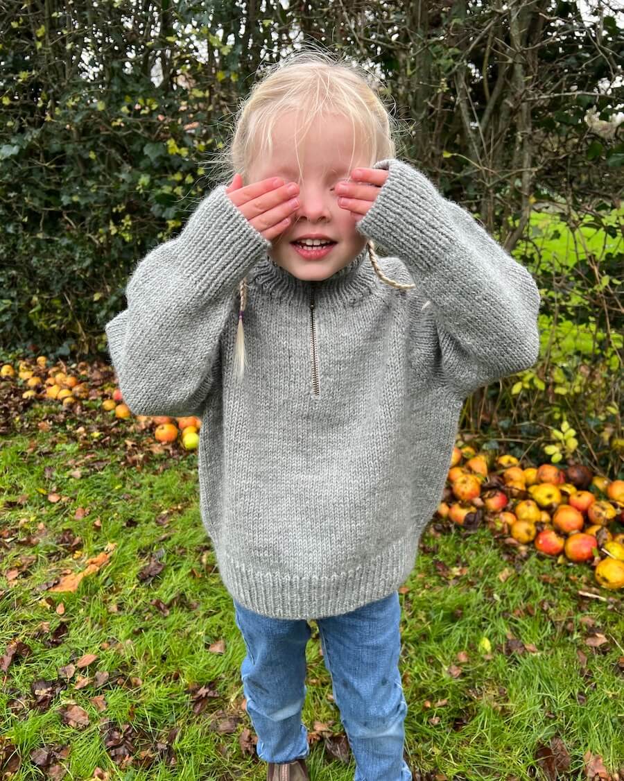 PetiteKnit - Zipper Sweater Light Junior